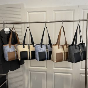 Pockets Tote Bag