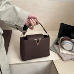 V Fashion Handbag - Image 3