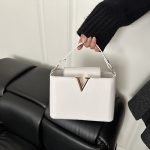 V Fashion Handbag - Image 2