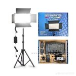 Rechargeable PRO LED 800 Light. Comes with 2.1 meter tripod stand