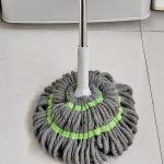Self-wringing/Self-squeezing mop - Image 2